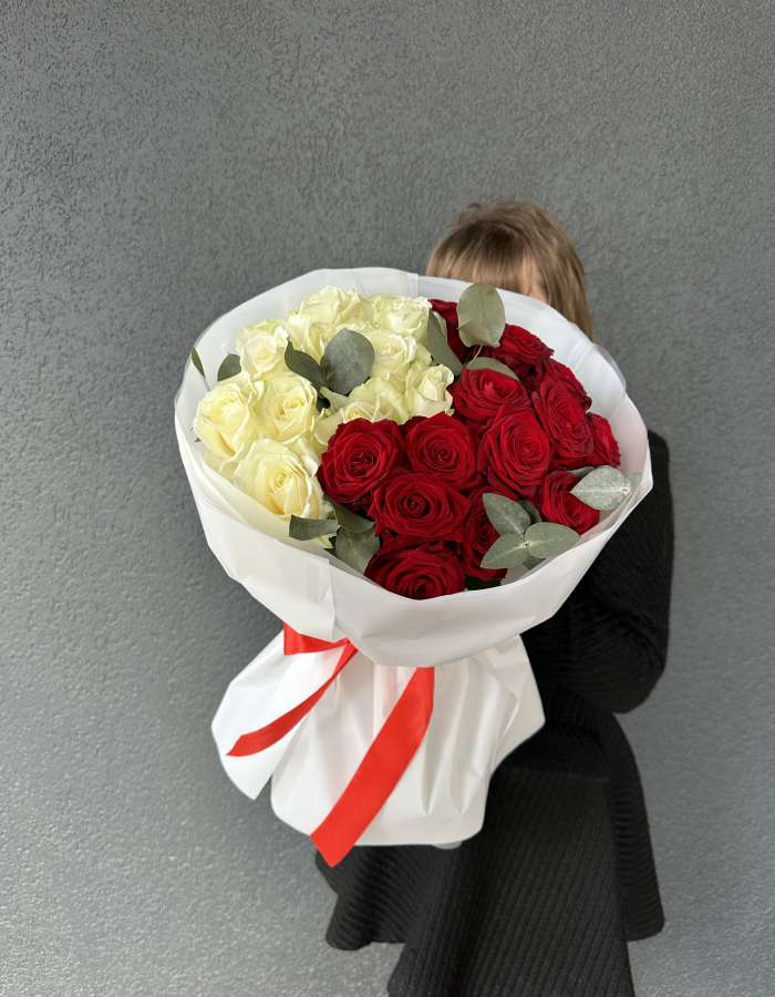 Букет Рэд энд Вайт