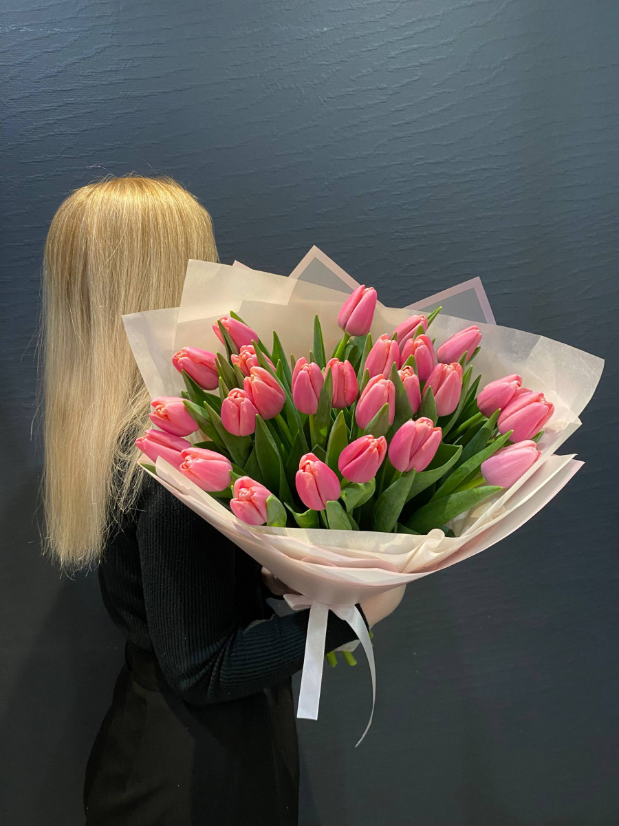 Букет из тюльпанов сорта Трессор "Утренняя звезда"