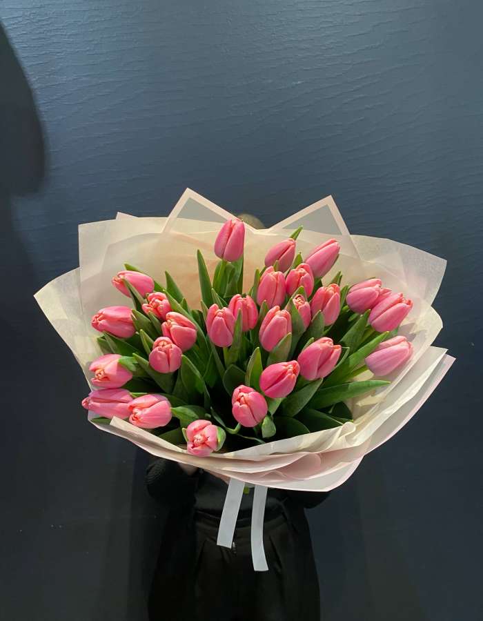 Букет из тюльпанов сорта Трессор "Утренняя звезда"