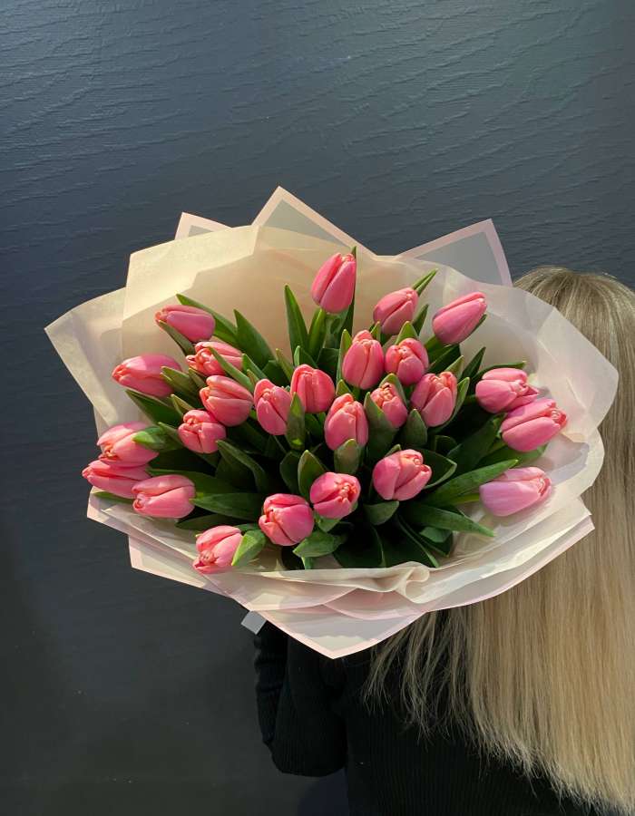 Букет из тюльпанов сорта Трессор "Утренняя звезда"