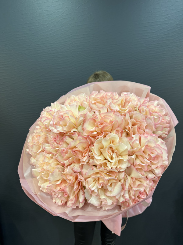 Изысканные свадебные букеты от CvetkovVille