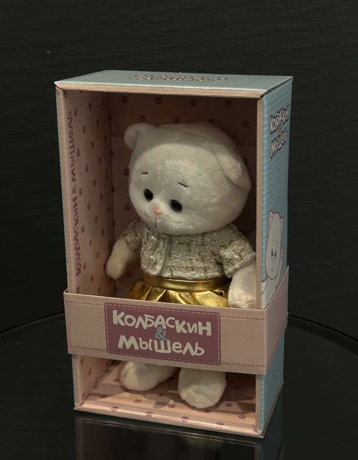 Мягкая игрушка, Мышель в золотом жакете и юбочке